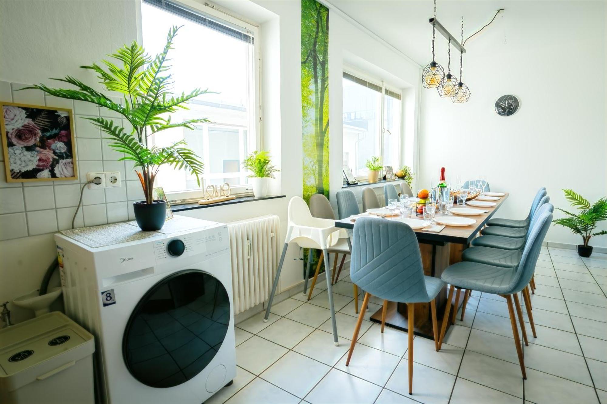 The Big Muenster Fuer Bis Zu 12, Whirlpool, Sauna, Zentral, Tischfussball, Balkon, Gasgrill Ulm Exteriér fotografie